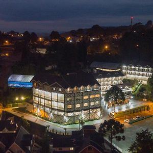 Hotel Leao Da Montanha